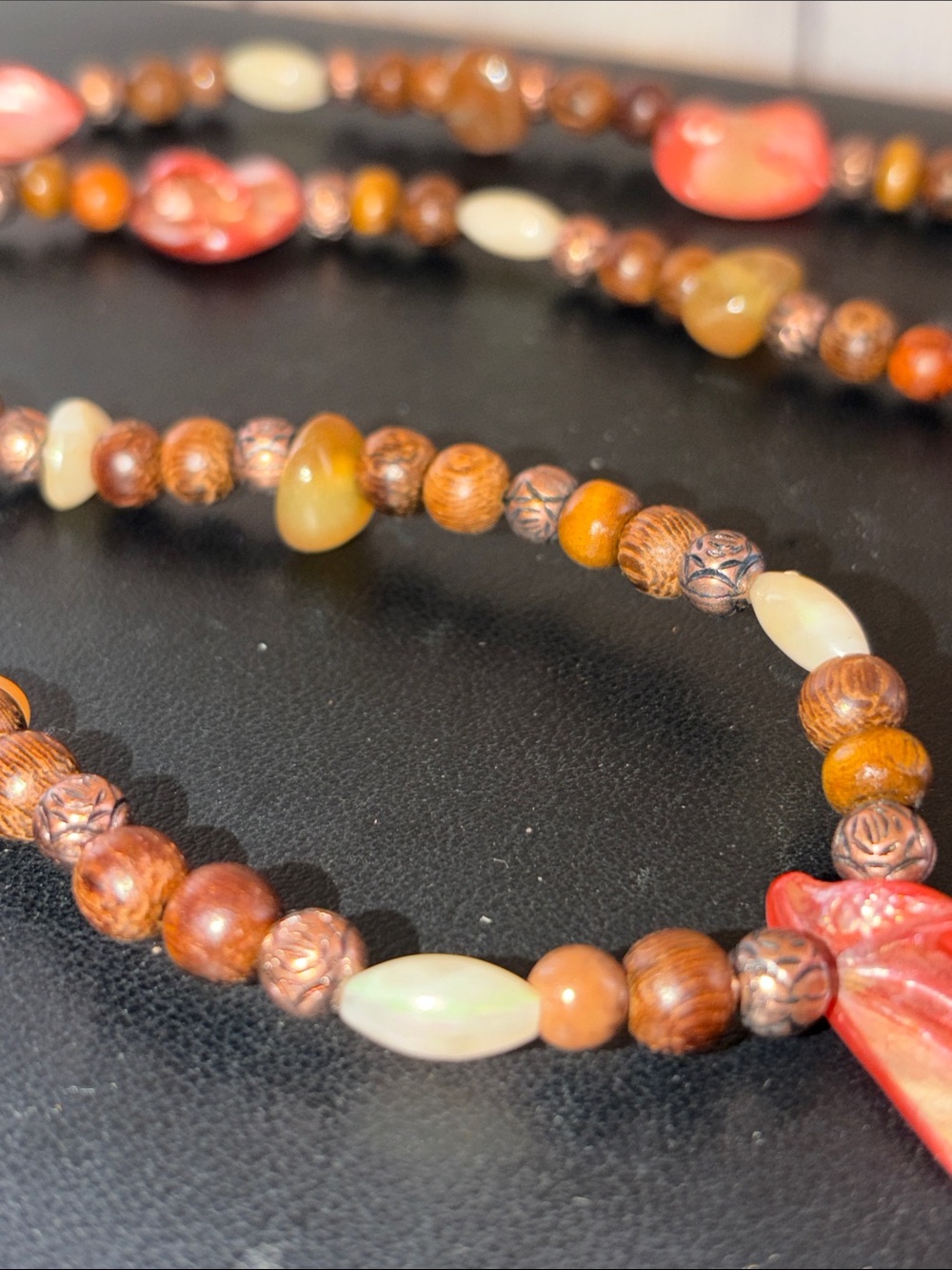 Handmade Brown and Coral Shell Pendant Necklace - Picture 5 of 8